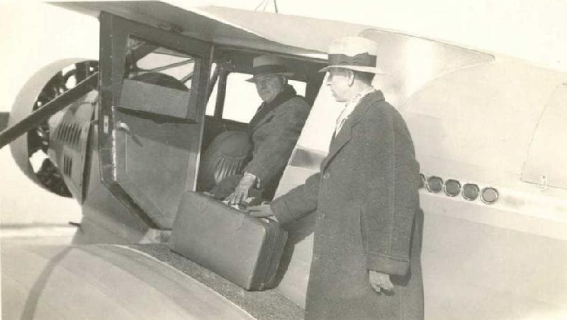 1932 Waco UEC.jpg - 1932 Waco UEC